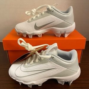 Nike Vapor Edge Shark 2 BG YOUTH Football Cleats- Style DH5089-100 Size 10c